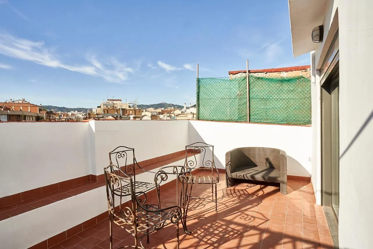 AinB Eixample - Miró Apartments Barcelona
