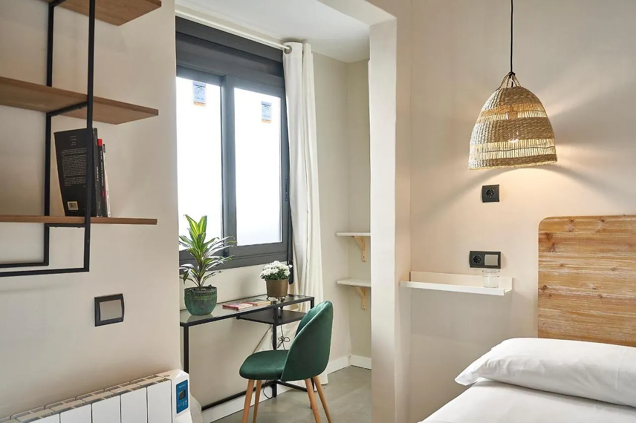 AinB Eixample - Miró Apartments Barcelona