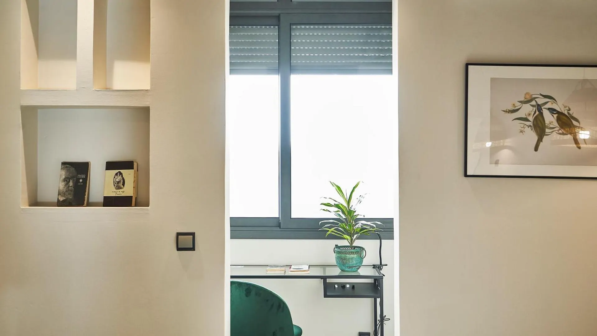 AinB Eixample - Miró Apartments Barcelona