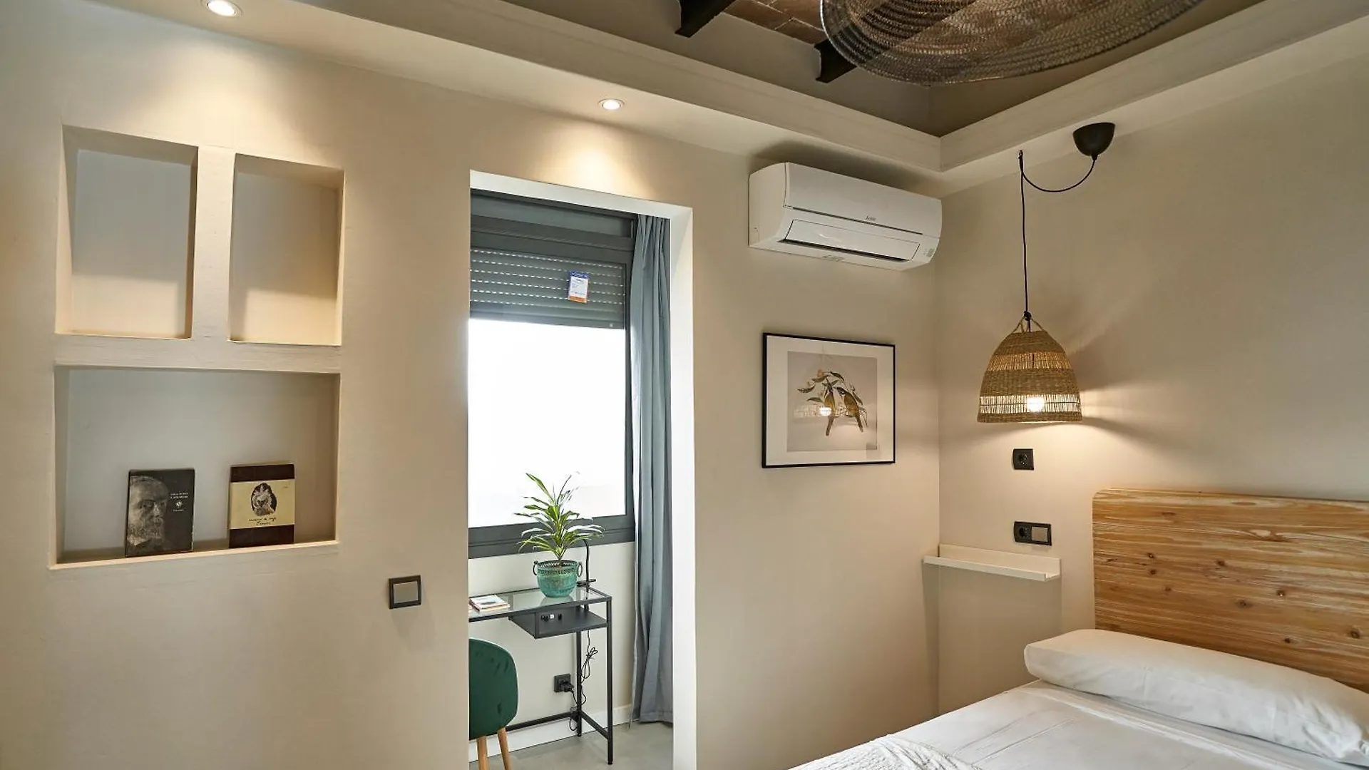 AinB Eixample - Miró Apartments Barcelona 0*,  España