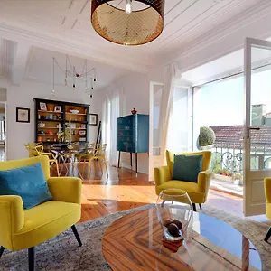 magnificent-lisbon-apartment-by-lovelystay.hotels-lisbon-portugal.com/