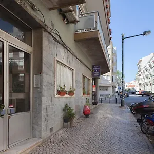 flh-marqus-pombal-flat-with-balcony.hotels-lisbon-portugal.com/